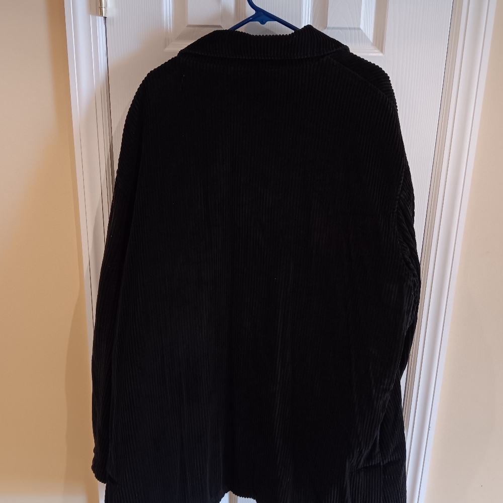 Coat - Picture 5 of 9